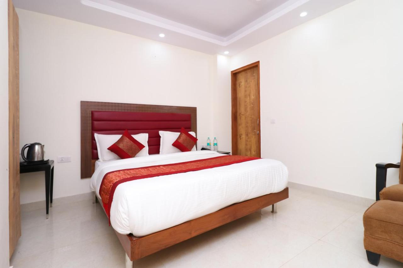 Hotel Belwood Suites - Near New Delhi Airport Extérieur photo