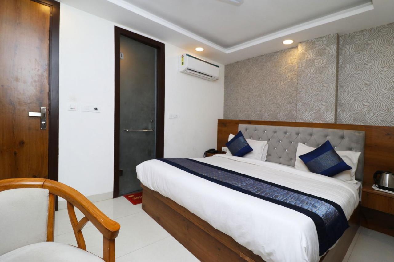 Hotel Belwood Suites - Near New Delhi Airport Extérieur photo