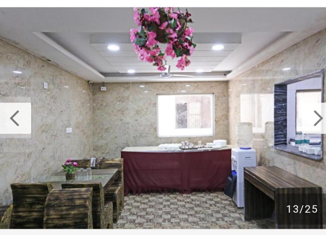 Hotel Belwood Suites - Near New Delhi Airport Extérieur photo