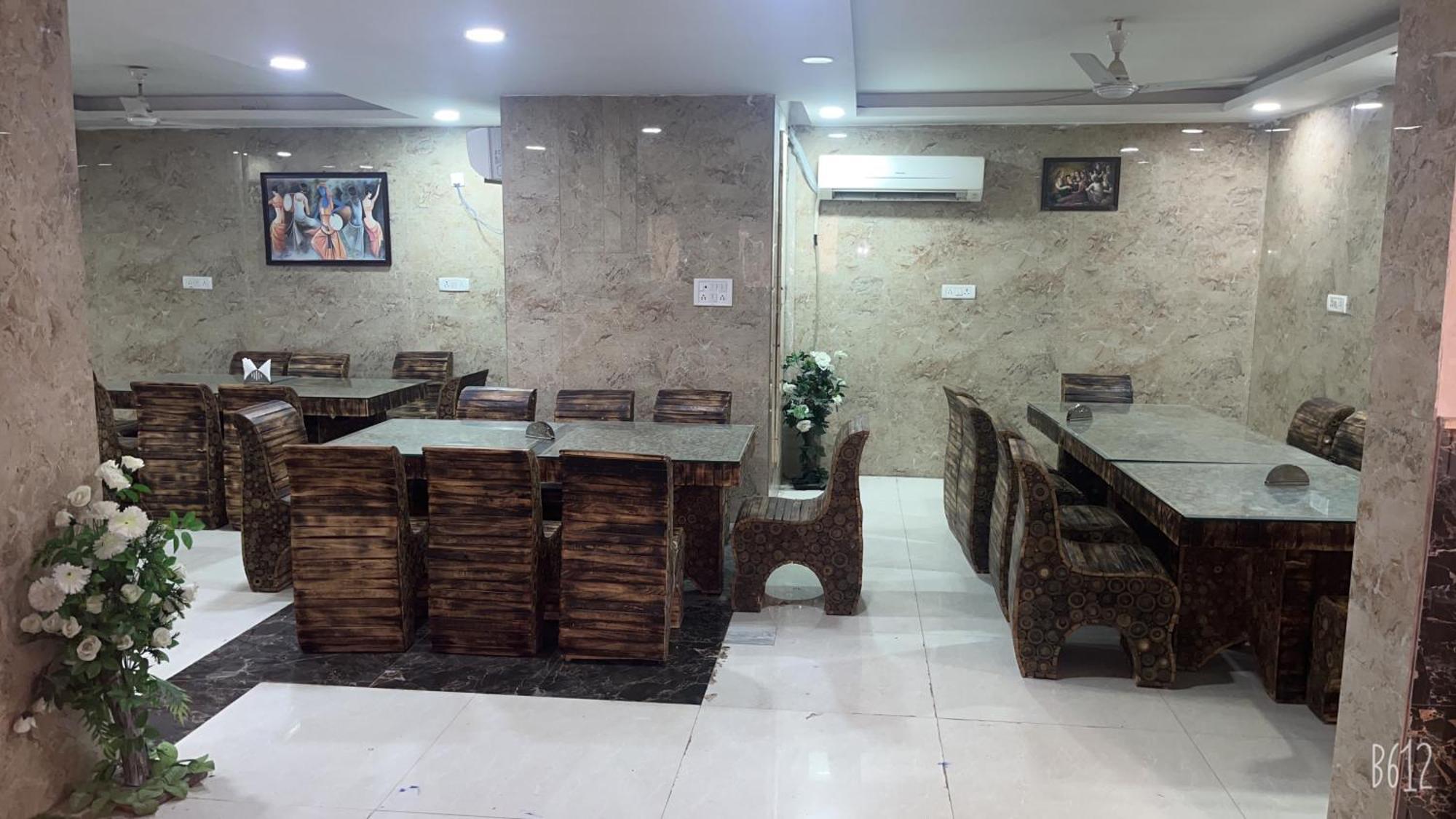 Hotel Belwood Suites - Near New Delhi Airport Extérieur photo